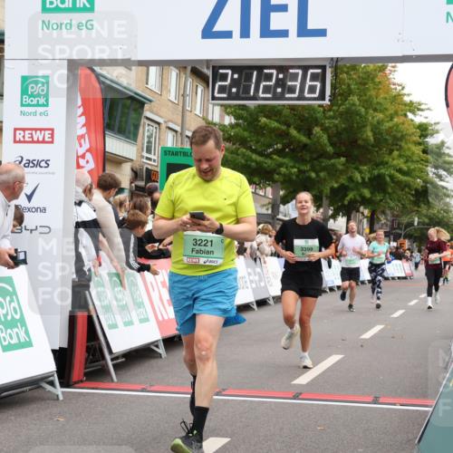 21.09.2025 - PSD Bank Halbmarathon Strokosch-Dieckow http://msf.ph/oto/8930056 21.09.2025 12:11:59 Ziel 2352, 2820, 2953, 2962, 3221, 3399 meine-sportfotos.de