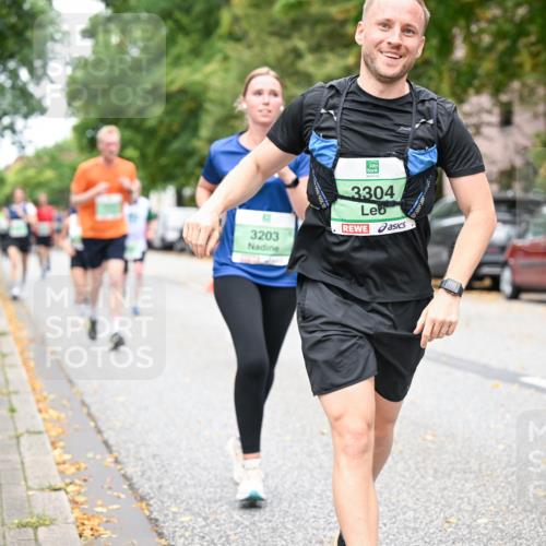 21.09.2025 - PSD Bank Halbmarathon Dr. Thomas Lammeyer http://msf.ph/oto/8930126 21.09.2025 10:49:38 Laufen 3203, 3304 meine-sportfotos.de