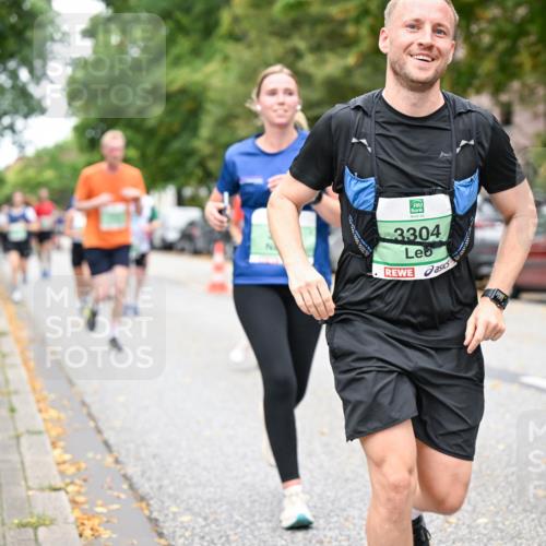 21.09.2025 - PSD Bank Halbmarathon Dr. Thomas Lammeyer http://msf.ph/oto/8930130 21.09.2025 10:49:38 Laufen 3304 meine-sportfotos.de