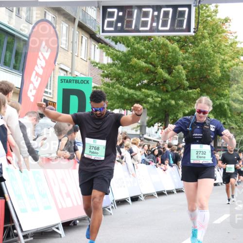 21.09.2025 - PSD Bank Halbmarathon Strokosch-Dieckow http://msf.ph/oto/8930196 21.09.2025 12:12:30 Ziel 1289, 1390, 2732, 2768, 3215, 3394, 3803 meine-sportfotos.de