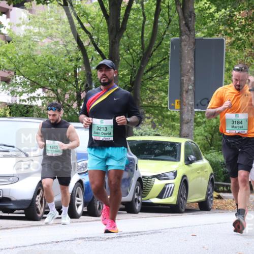 21.09.2025 - PSD Bank Halbmarathon Luisa Fischer http://msf.ph/oto/8930207 21.09.2025 11:51:04 Laufen 3418, 1853, 3213, 3184, 1802 meine-sportfotos.de