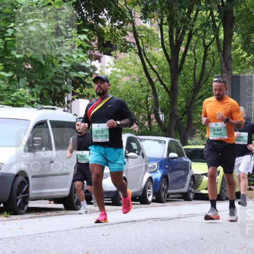 21.09.2025 - PSD Bank Halbmarathon Luisa Fischer http://msf.ph/oto/8930212 21.09.2025 11:51:05 Laufen 1853, 3213, 3184, 2097, 1802 meine-sportfotos.de