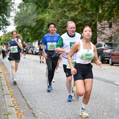 21.09.2025 - PSD Bank Halbmarathon Dr. Thomas Lammeyer http://msf.ph/oto/8930213 21.09.2025 10:49:43 Laufen 3301, 3254, 3407, 169, 4915 meine-sportfotos.de