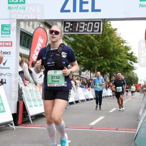 21.09.2025 - PSD Bank Halbmarathon Strokosch-Dieckow http://msf.ph/oto/8930221 21.09.2025 12:12:32 Ziel 1390, 1617, 2732, 2768, 3215, 3394, 3803 meine-sportfotos.de