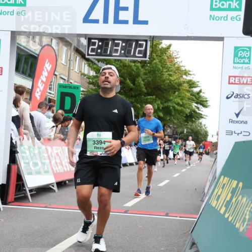 21.09.2025 - PSD Bank Halbmarathon Strokosch-Dieckow http://msf.ph/oto/8930260 21.09.2025 12:12:35 Ziel 1617, 2732, 2768, 3215, 3394, 3570, 3803, 4031 meine-sportfotos.de