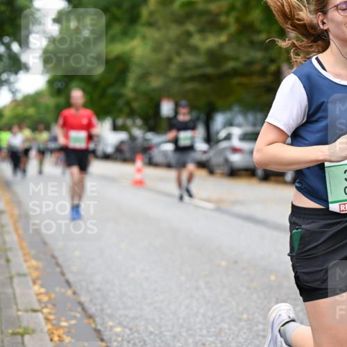 21.09.2025 - PSD Bank Halbmarathon Dr. Thomas Lammeyer http://msf.ph/oto/8930268 21.09.2025 10:49:46 Laufen 3301 meine-sportfotos.de