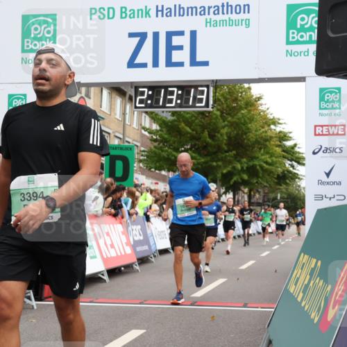 21.09.2025 - PSD Bank Halbmarathon Strokosch-Dieckow http://msf.ph/oto/8930269 21.09.2025 12:12:36 Ziel 1204, 1241, 1617, 2732, 2768, 3215, 3394, 3570, 3803, 4031 meine-sportfotos.de