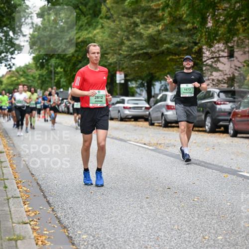 21.09.2025 - PSD Bank Halbmarathon Dr. Thomas Lammeyer http://msf.ph/oto/8930275 21.09.2025 10:49:47 Laufen 2812, 1673, 4915 meine-sportfotos.de