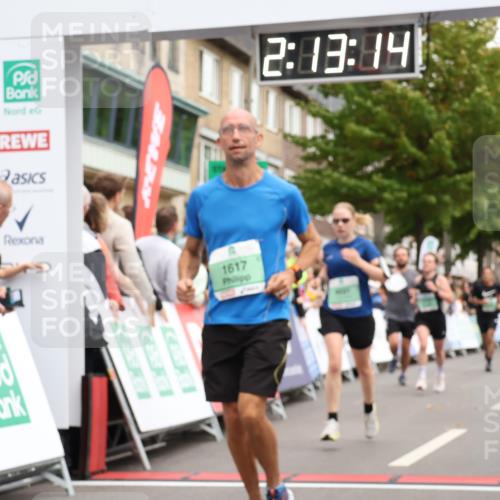 21.09.2025 - PSD Bank Halbmarathon Strokosch-Dieckow http://msf.ph/oto/8930279 21.09.2025 12:12:37 Ziel 1204, 1241, 1617, 2732, 2768, 3215, 3394, 3570, 3803, 4031 meine-sportfotos.de