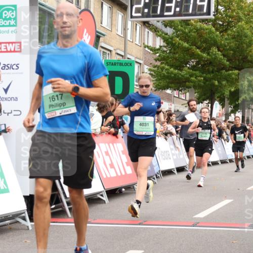21.09.2025 - PSD Bank Halbmarathon Strokosch-Dieckow http://msf.ph/oto/8930285 21.09.2025 12:12:38 Ziel 1204, 1241, 1617, 2732, 2768, 3272, 3394, 3570, 3803, 4031 meine-sportfotos.de