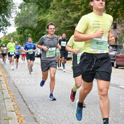 21.09.2025 - PSD Bank Halbmarathon Dr. Thomas Lammeyer http://msf.ph/oto/8930402 21.09.2025 10:49:56 Laufen 9, 2543, 4021 meine-sportfotos.de