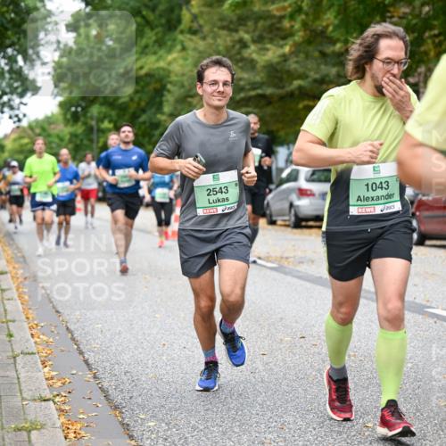 21.09.2025 - PSD Bank Halbmarathon Dr. Thomas Lammeyer http://msf.ph/oto/8930414 21.09.2025 10:49:56 Laufen 2543, 5, 1043, 402 meine-sportfotos.de