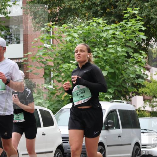 21.09.2025 - PSD Bank Halbmarathon Luisa Fischer http://msf.ph/oto/8930468 21.09.2025 11:52:02 Laufen 3970, 485, 2890, 3418 meine-sportfotos.de
