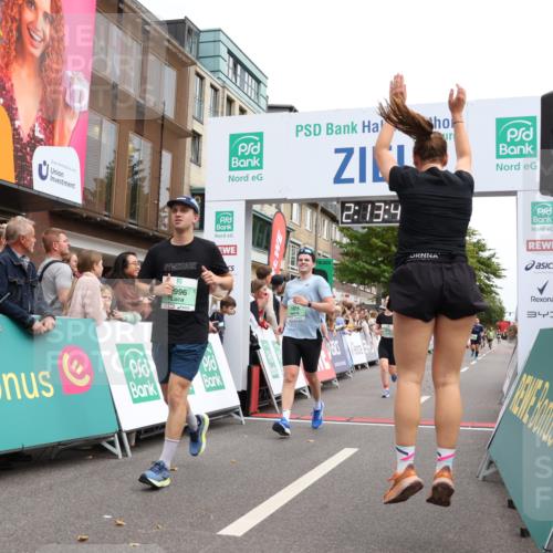 21.09.2025 - PSD Bank Halbmarathon Strokosch-Dieckow http://msf.ph/oto/8930501 21.09.2025 12:13:05 Ziel 1625, 2669, 2996, 3344, 3483, 3769 meine-sportfotos.de