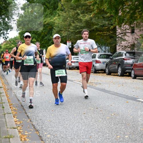 21.09.2025 - PSD Bank Halbmarathon Dr. Thomas Lammeyer http://msf.ph/oto/8930564 21.09.2025 10:50:04 Laufen 1198, 1173, 284, 4915 meine-sportfotos.de