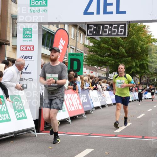 21.09.2025 - PSD Bank Halbmarathon Strokosch-Dieckow http://msf.ph/oto/8930612 21.09.2025 12:13:20 Ziel 1553, 2198, 3982 meine-sportfotos.de
