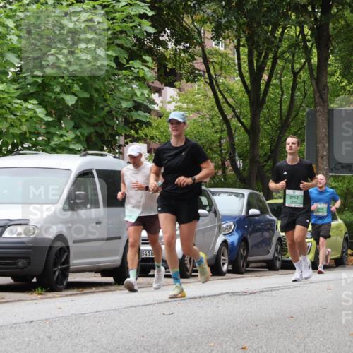 21.09.2025 - PSD Bank Halbmarathon Luisa Fischer http://msf.ph/oto/8930619 21.09.2025 11:52:46 Laufen 3418, 2712, 1299 meine-sportfotos.de