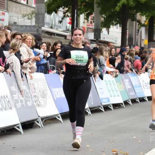 21.09.2025 - PSD Bank Halbmarathon Strokosch-Dieckow http://msf.ph/oto/8930645 21.09.2025 12:13:24 Ziel 2198, 2817, 2860, 3534, 3982 meine-sportfotos.de
