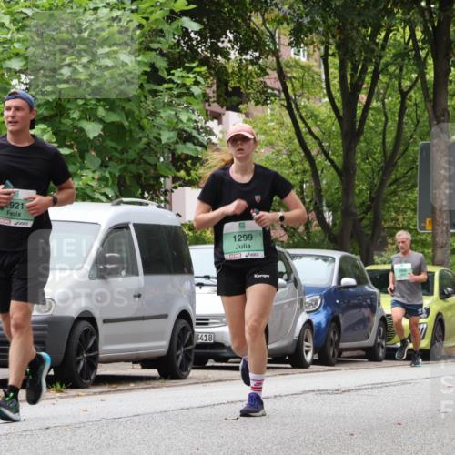 21.09.2025 - PSD Bank Halbmarathon Luisa Fischer http://msf.ph/oto/8930654 21.09.2025 11:52:52 Laufen 2921, 3418, 1299, 3251, 125 meine-sportfotos.de