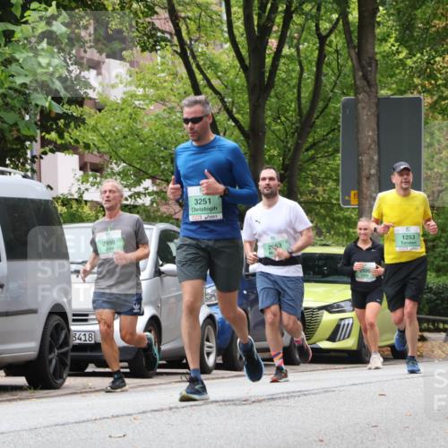 21.09.2025 - PSD Bank Halbmarathon Luisa Fischer http://msf.ph/oto/8930665 21.09.2025 11:52:55 Laufen 3418, 2998, 3251, 2963, 2920, 1253, 1255 meine-sportfotos.de