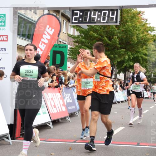 21.09.2025 - PSD Bank Halbmarathon Strokosch-Dieckow http://msf.ph/oto/8930672 21.09.2025 12:13:28 Ziel 2429, 2817, 2860, 3126, 3534, 3982 meine-sportfotos.de