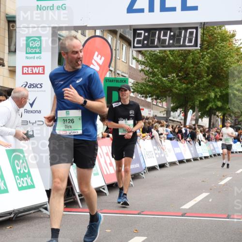 21.09.2025 - PSD Bank Halbmarathon Strokosch-Dieckow http://msf.ph/oto/8930737 21.09.2025 12:13:33 Ziel 2429, 2817, 2860, 3126, 3444, 3534, 3912 meine-sportfotos.de