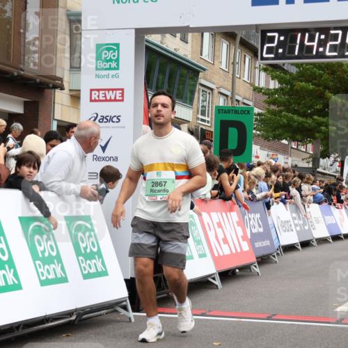 21.09.2025 - PSD Bank Halbmarathon Strokosch-Dieckow http://msf.ph/oto/8930859 21.09.2025 12:13:48 Ziel 2410, 2867, 3229, 3360, 3698, 3987 meine-sportfotos.de