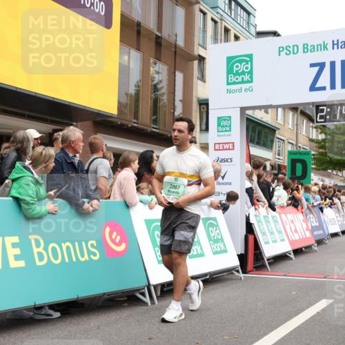 21.09.2025 - PSD Bank Halbmarathon Strokosch-Dieckow http://msf.ph/oto/8930875 21.09.2025 12:13:49 Ziel 2410, 2867, 3229, 3360, 3698, 3987 meine-sportfotos.de