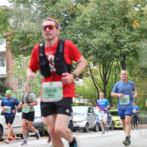 21.09.2025 - PSD Bank Halbmarathon Luisa Fischer http://msf.ph/oto/8930882 21.09.2025 11:53:48 Laufen 1538, 8418, 1347 meine-sportfotos.de