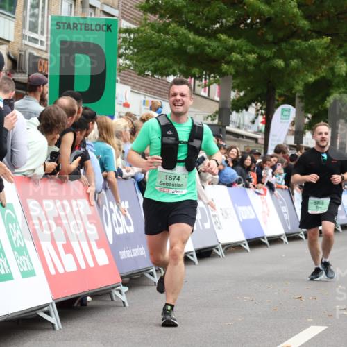 21.09.2025 - PSD Bank Halbmarathon Strokosch-Dieckow http://msf.ph/oto/8930902 21.09.2025 12:13:53 Ziel 1674, 2867, 3229, 3360, 3466, 3540 meine-sportfotos.de