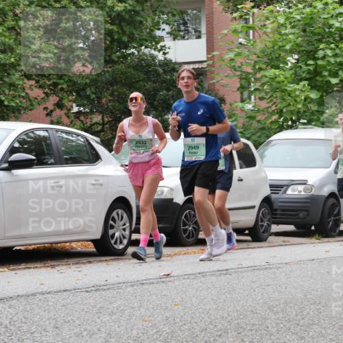 21.09.2025 - PSD Bank Halbmarathon Luisa Fischer http://msf.ph/oto/8930928 21.09.2025 11:53:59 Laufen 2532, 2949, 2883, 3201, 3418 meine-sportfotos.de