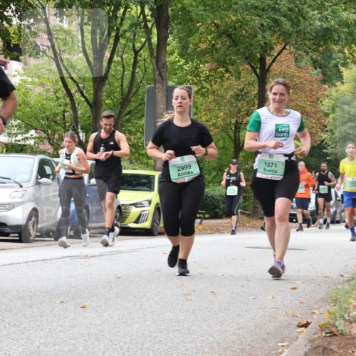 21.09.2025 - PSD Bank Halbmarathon Luisa Fischer http://msf.ph/oto/8931011 21.09.2025 11:54:33 Laufen 4284, 3418, 2999, 1571 meine-sportfotos.de