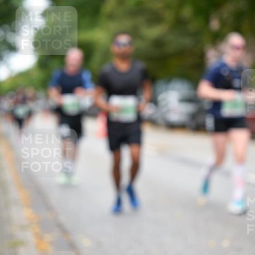 21.09.2025 - PSD Bank Halbmarathon Dr. Thomas Lammeyer http://msf.ph/oto/8931049 21.09.2025 10:50:33 Laufen  meine-sportfotos.de