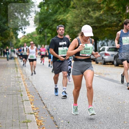21.09.2025 - PSD Bank Halbmarathon Dr. Thomas Lammeyer http://msf.ph/oto/8931160 21.09.2025 10:50:42 Laufen 1284, 3555, 2852 meine-sportfotos.de