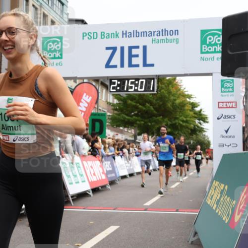 21.09.2025 - PSD Bank Halbmarathon Strokosch-Dieckow http://msf.ph/oto/8931164 21.09.2025 12:14:24 Ziel 1007, 1009, 1623, 1941, 2705, 2834, 2865, 3311, 3778 meine-sportfotos.de