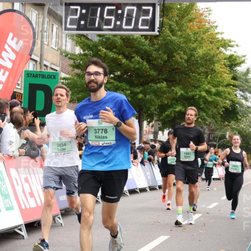 21.09.2025 - PSD Bank Halbmarathon Strokosch-Dieckow http://msf.ph/oto/8931169 21.09.2025 12:14:26 Ziel 1007, 1009, 1106, 1623, 1941, 2705, 2834, 2865, 3311, 3778 meine-sportfotos.de