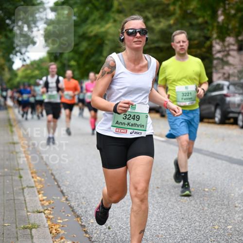 21.09.2025 - PSD Bank Halbmarathon Dr. Thomas Lammeyer http://msf.ph/oto/8931216 21.09.2025 10:50:46 Laufen 3249, 3221 meine-sportfotos.de