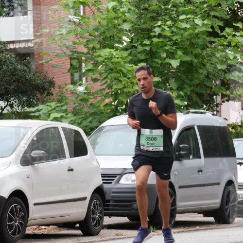 21.09.2025 - PSD Bank Halbmarathon Luisa Fischer http://msf.ph/oto/8931295 21.09.2025 11:55:51 Laufen 3506, 3418 meine-sportfotos.de