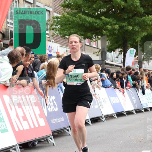21.09.2025 - PSD Bank Halbmarathon Strokosch-Dieckow http://msf.ph/oto/8931298 21.09.2025 12:15:04 Ziel 3560 meine-sportfotos.de
