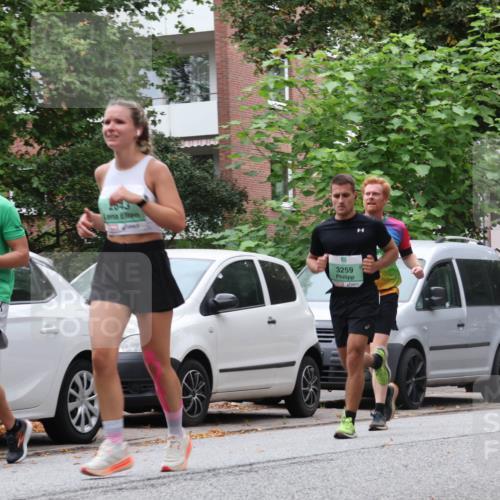 21.09.2025 - PSD Bank Halbmarathon Luisa Fischer http://msf.ph/oto/8931405 21.09.2025 11:56:18 Laufen 2643, 3259, 3418 meine-sportfotos.de
