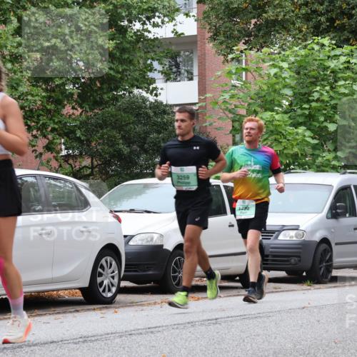 21.09.2025 - PSD Bank Halbmarathon Luisa Fischer http://msf.ph/oto/8931408 21.09.2025 11:56:18 Laufen 3259, 1732, 3418 meine-sportfotos.de