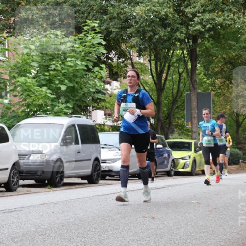 21.09.2025 - PSD Bank Halbmarathon Luisa Fischer http://msf.ph/oto/8931436 21.09.2025 11:56:31 Laufen 8418, 40, 3145 meine-sportfotos.de