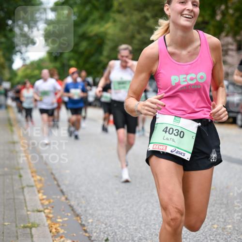 21.09.2025 - PSD Bank Halbmarathon Dr. Thomas Lammeyer http://msf.ph/oto/8931556 21.09.2025 10:51:04 Laufen 1966, 4030, 1230 meine-sportfotos.de
