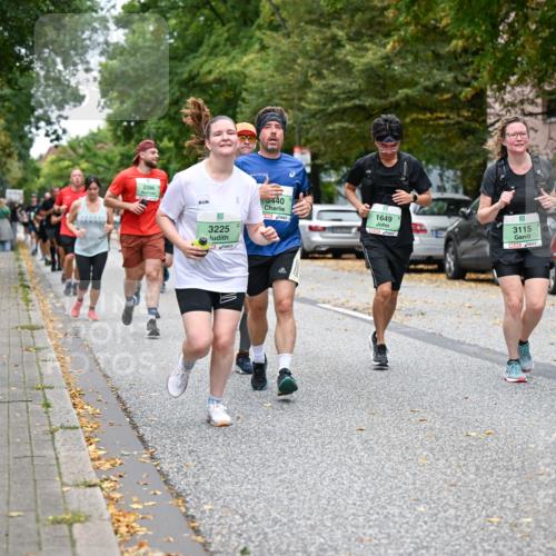21.09.2025 - PSD Bank Halbmarathon Dr. Thomas Lammeyer http://msf.ph/oto/8931611 21.09.2025 10:51:07 Laufen 2396, 3225, 5440, 1649, 3115, 4915 meine-sportfotos.de
