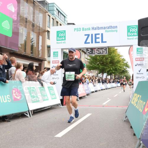 21.09.2025 - PSD Bank Halbmarathon Strokosch-Dieckow http://msf.ph/oto/8931630 21.09.2025 12:16:08 Ziel 2615, 2958, 3070, 3339, 3397, 3484 meine-sportfotos.de