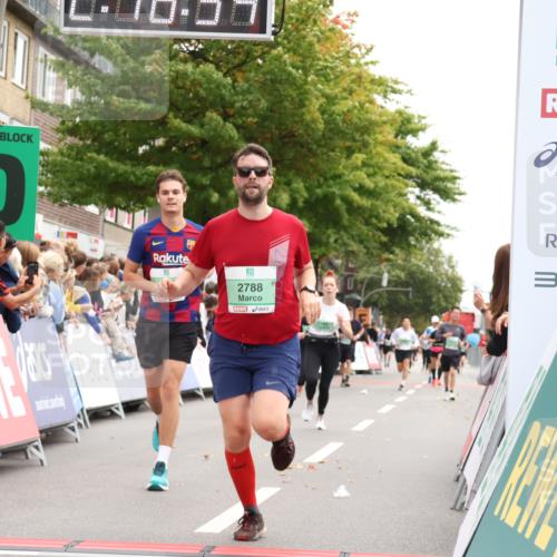 21.09.2025 - PSD Bank Halbmarathon Strokosch-Dieckow http://msf.ph/oto/8931697 21.09.2025 12:16:18 Ziel 1247, 2788, 3142, 3320, 3434 meine-sportfotos.de
