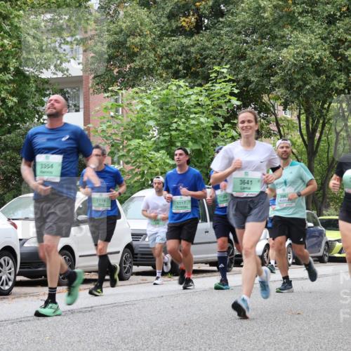 21.09.2025 - PSD Bank Halbmarathon Luisa Fischer http://msf.ph/oto/8931743 21.09.2025 11:57:59 Laufen 1118, 1117, 1120, 3641, 3963, 3760 meine-sportfotos.de