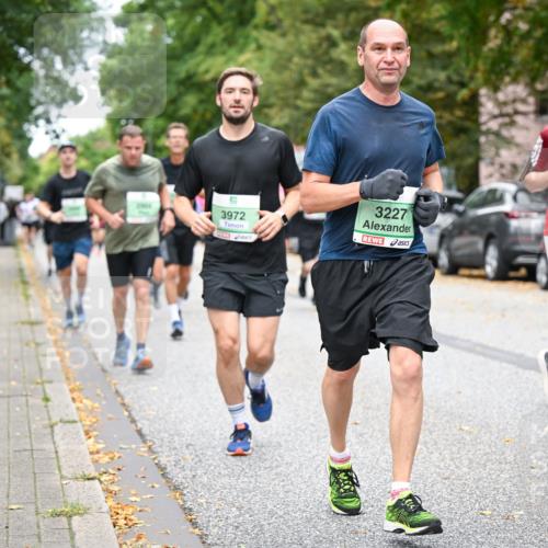 21.09.2025 - PSD Bank Halbmarathon Dr. Thomas Lammeyer http://msf.ph/oto/8931830 21.09.2025 10:51:20 Laufen 3972, 3227, 3471 meine-sportfotos.de