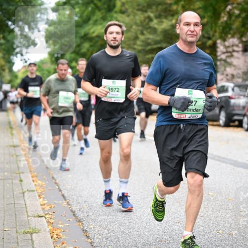 21.09.2025 - PSD Bank Halbmarathon Dr. Thomas Lammeyer http://msf.ph/oto/8931833 21.09.2025 10:51:20 Laufen 3972, 27, 3247 meine-sportfotos.de