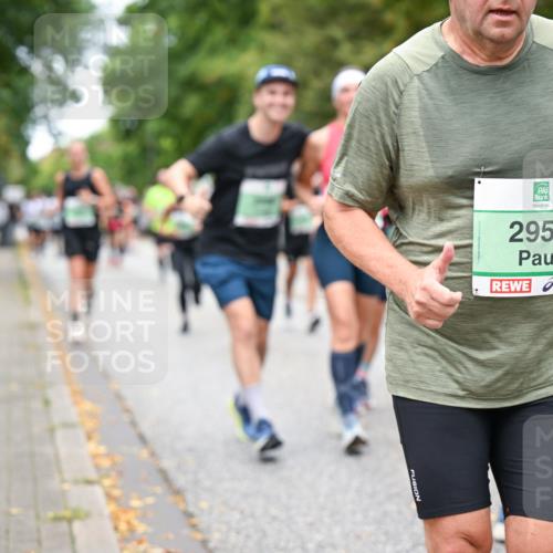 21.09.2025 - PSD Bank Halbmarathon Dr. Thomas Lammeyer http://msf.ph/oto/8931897 21.09.2025 10:51:23 Laufen 2959 meine-sportfotos.de
